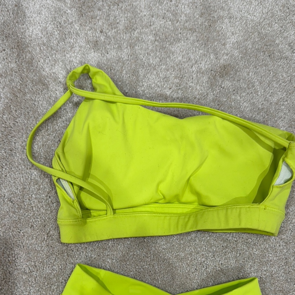 Neon Yellow Asymmetrical Sports Set - Picture 2 of 2